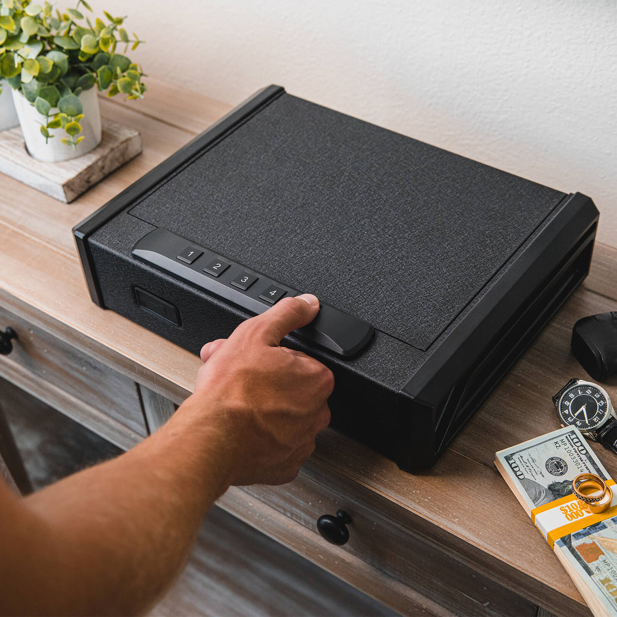 RPNB - RP19001F - Pistol Safe with Biometric Fingerprint Lock, For 2 Pistols