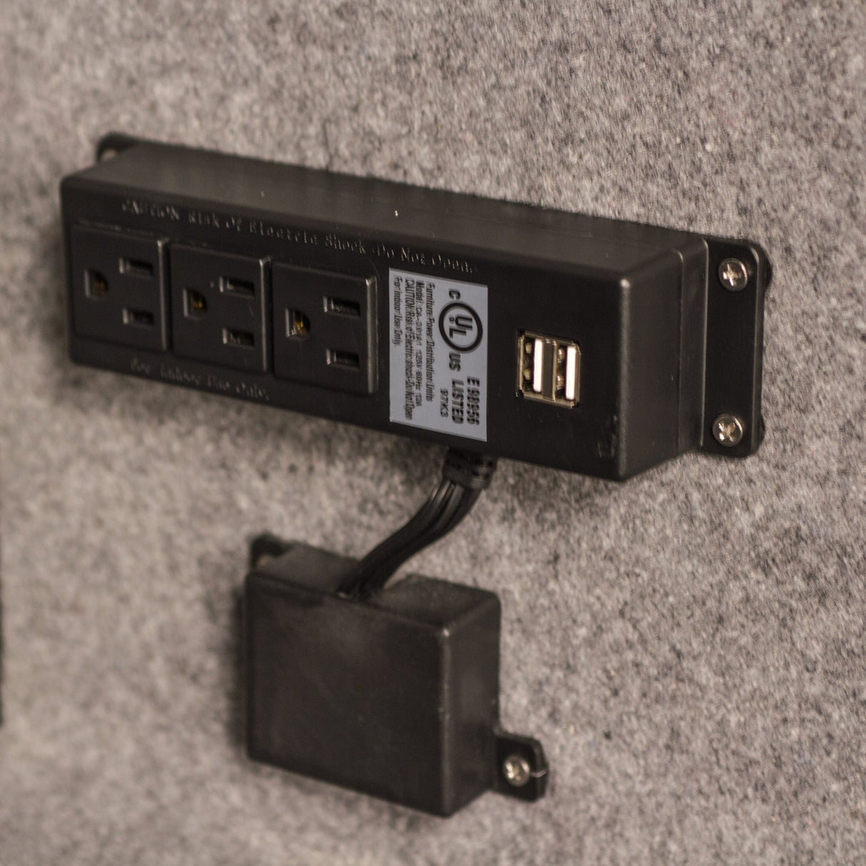 Tracker Safe - Model M22