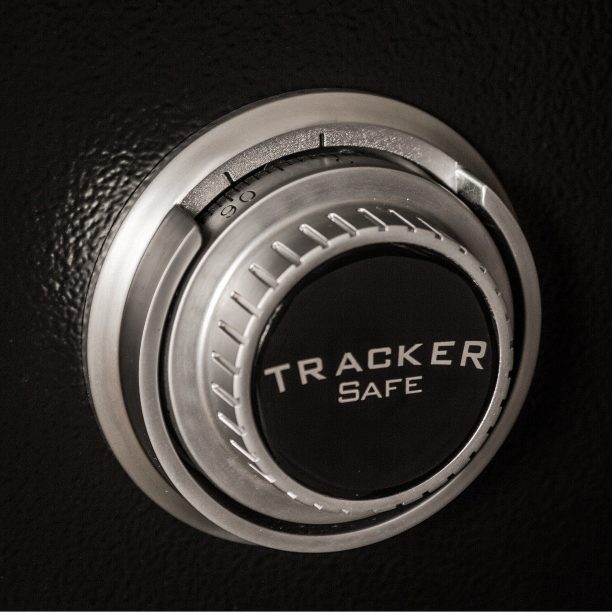 Tracker Safe - Model M32 - M Series