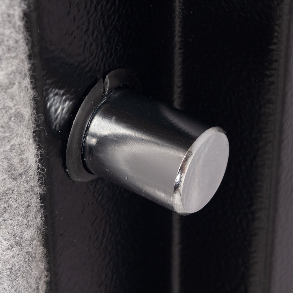 Tracker Safe - Model E16