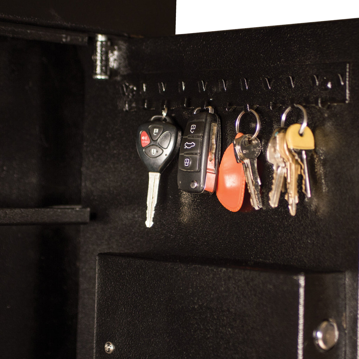 Tracker Safe - WS211404-E Wall Safe